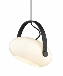 Halo Design D.C Pendel Ø26 E27, Opalic M. Eg-Sort - 734351